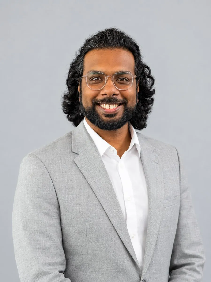 Portrait of Anand Narasipuram.